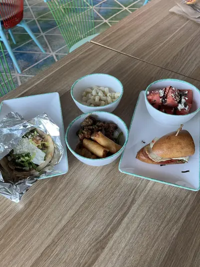 Food from Aquadome