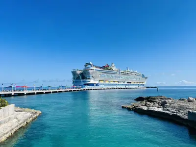 Icon of the Seas at CocoCay