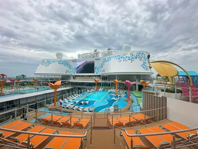 Pool deck on Utopia of the Seas