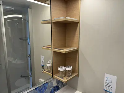 Utopia shelving