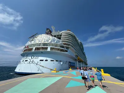 Wonder of the Seas docked